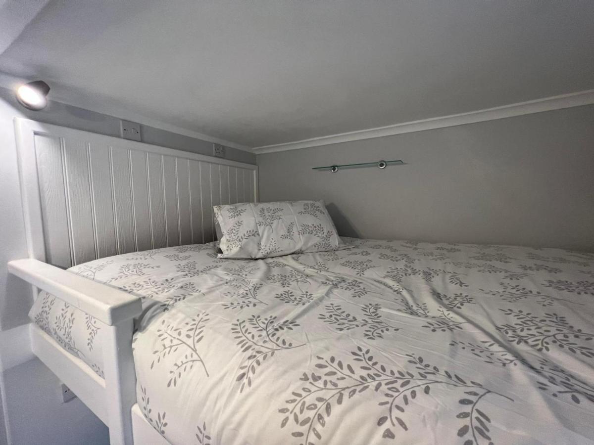 Holiday Properties Vauxhall Central Rooms Лондон Экстерьер фото