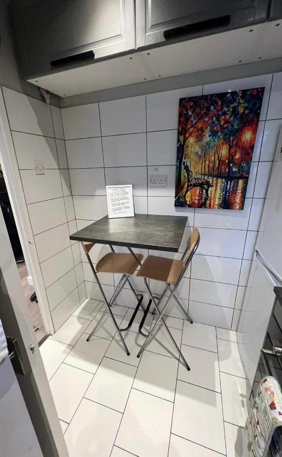 Holiday Properties Vauxhall Central Rooms Лондон Экстерьер фото